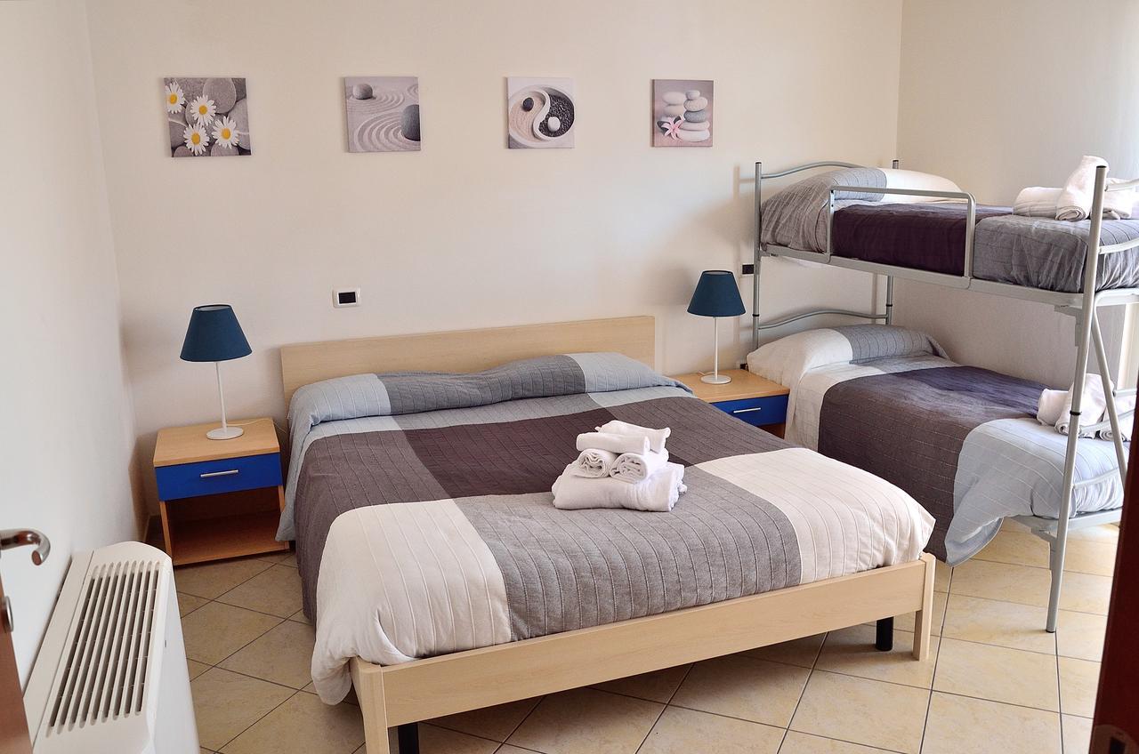 Residence Verbena Rimini Bagian luar foto